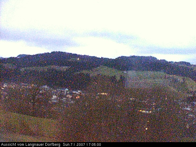 Webcam-Bild: Aussicht vom Dorfberg in Langnau 20070107-170500