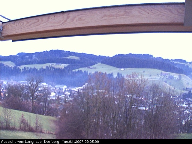 Webcam-Bild: Aussicht vom Dorfberg in Langnau 20070109-090500