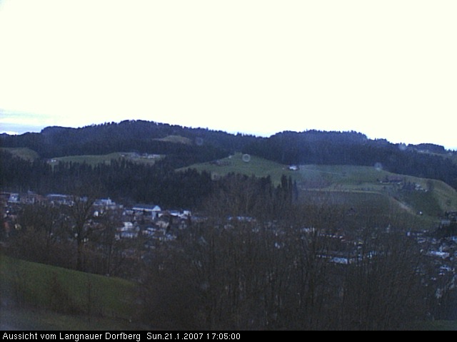 Webcam-Bild: Aussicht vom Dorfberg in Langnau 20070121-170500