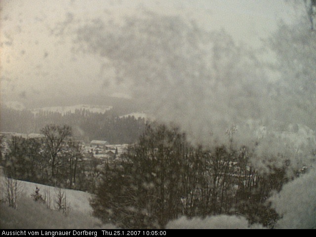 Webcam-Bild: Aussicht vom Dorfberg in Langnau 20070125-100500