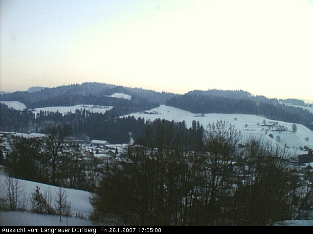 Webcam-Bild: Aussicht vom Dorfberg in Langnau 20070126-170500
