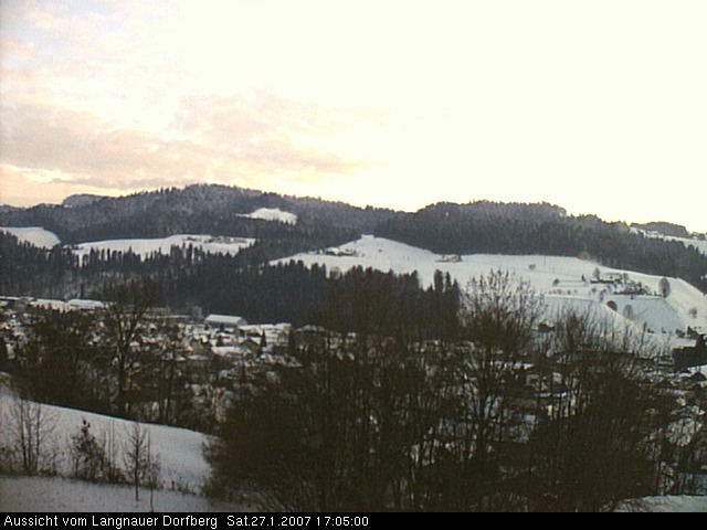 Webcam-Bild: Aussicht vom Dorfberg in Langnau 20070127-170500