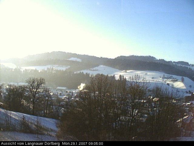 Webcam-Bild: Aussicht vom Dorfberg in Langnau 20070129-090500
