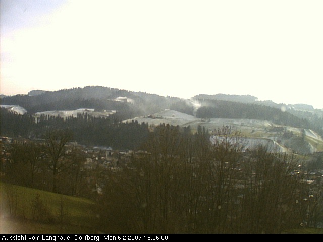 Webcam-Bild: Aussicht vom Dorfberg in Langnau 20070205-150500