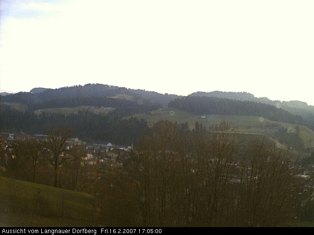 Webcam-Bild: Aussicht vom Dorfberg in Langnau 20070216-170500