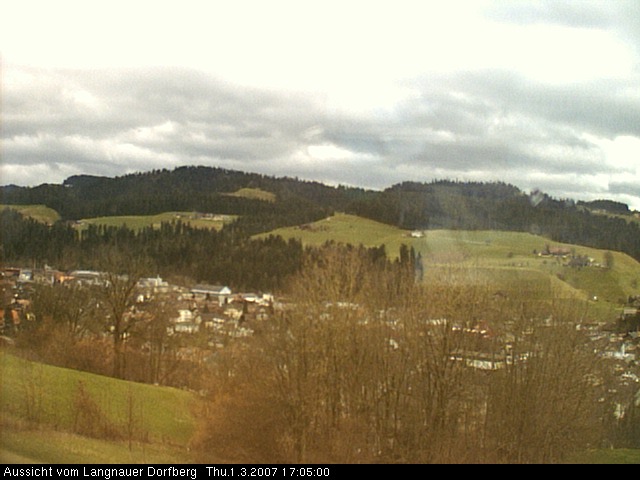 Webcam-Bild: Aussicht vom Dorfberg in Langnau 20070301-170500