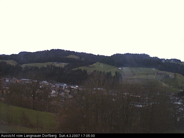 Webcam-Bild: Aussicht vom Dorfberg in Langnau 20070304-170500