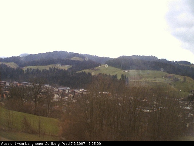 Webcam-Bild: Aussicht vom Dorfberg in Langnau 20070307-120500
