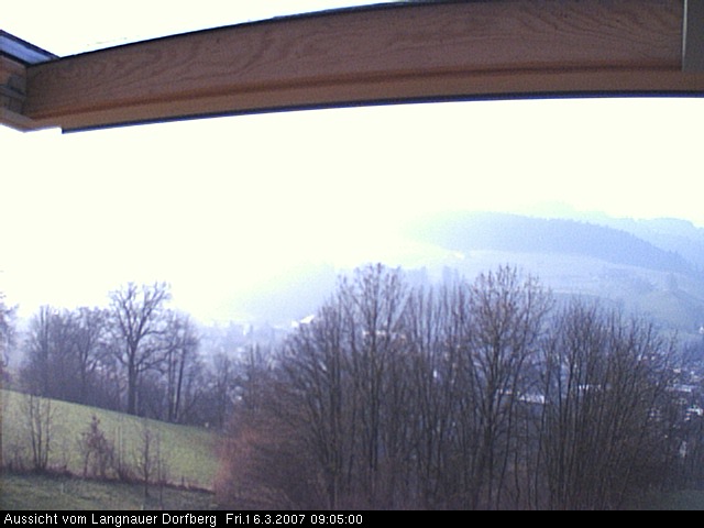 Webcam-Bild: Aussicht vom Dorfberg in Langnau 20070316-090500