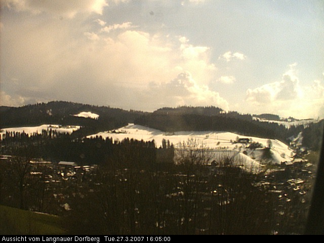 Webcam-Bild: Aussicht vom Dorfberg in Langnau 20070327-160500
