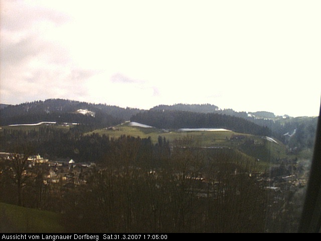 Webcam-Bild: Aussicht vom Dorfberg in Langnau 20070331-170500