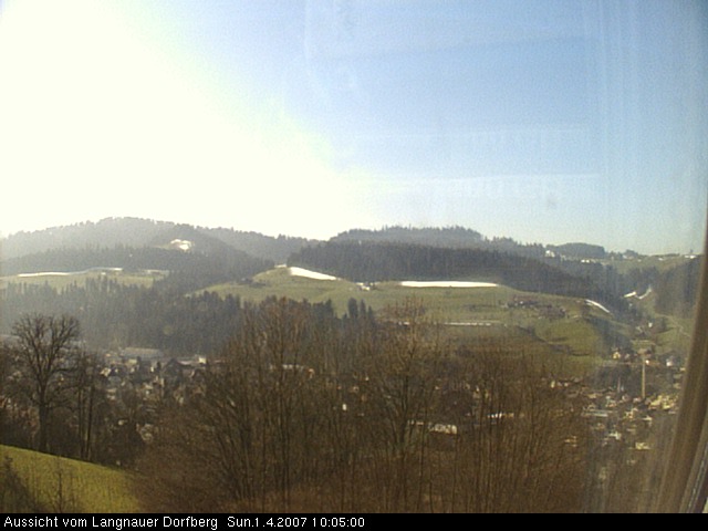 Webcam-Bild: Aussicht vom Dorfberg in Langnau 20070401-100500