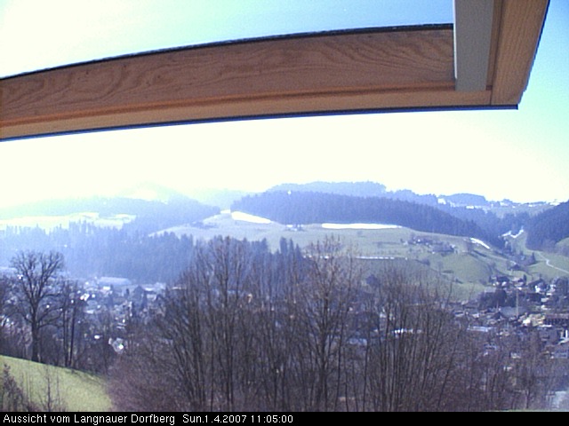 Webcam-Bild: Aussicht vom Dorfberg in Langnau 20070401-110500