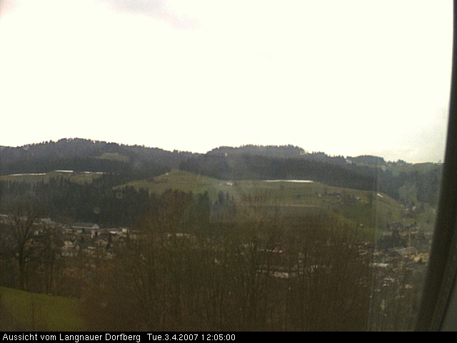 Webcam-Bild: Aussicht vom Dorfberg in Langnau 20070403-120500