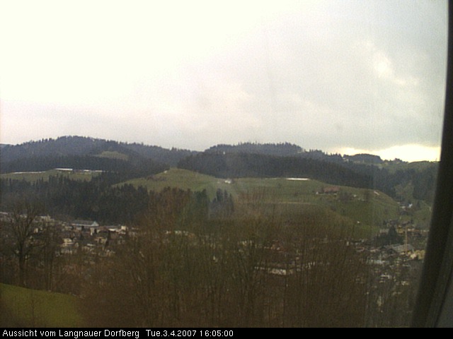 Webcam-Bild: Aussicht vom Dorfberg in Langnau 20070403-160500