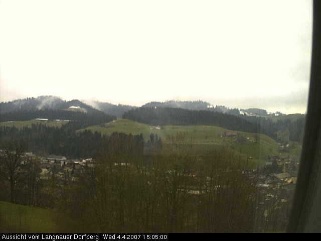 Webcam-Bild: Aussicht vom Dorfberg in Langnau 20070404-150500