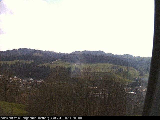 Webcam-Bild: Aussicht vom Dorfberg in Langnau 20070407-160500