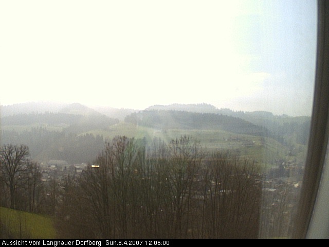 Webcam-Bild: Aussicht vom Dorfberg in Langnau 20070408-120500