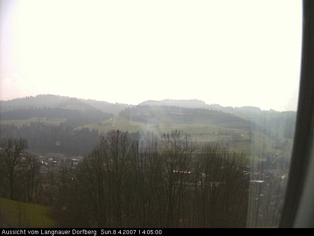 Webcam-Bild: Aussicht vom Dorfberg in Langnau 20070408-140500