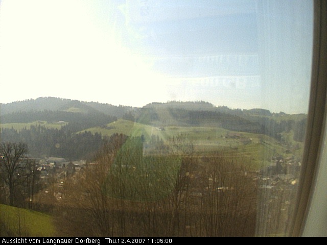 Webcam-Bild: Aussicht vom Dorfberg in Langnau 20070412-110500