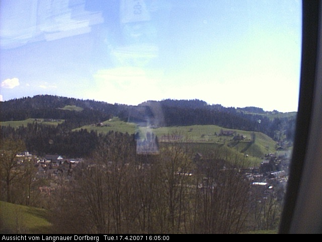 Webcam-Bild: Aussicht vom Dorfberg in Langnau 20070417-160500