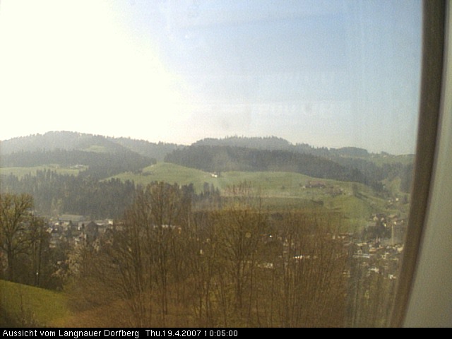 Webcam-Bild: Aussicht vom Dorfberg in Langnau 20070419-100500