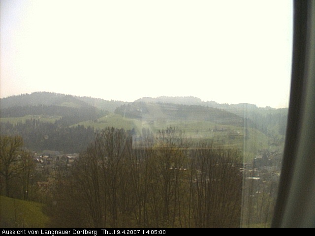 Webcam-Bild: Aussicht vom Dorfberg in Langnau 20070419-140500