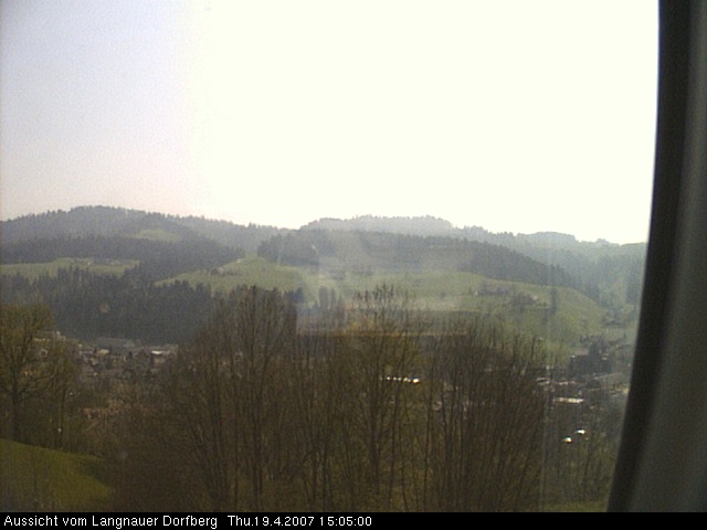 Webcam-Bild: Aussicht vom Dorfberg in Langnau 20070419-150500