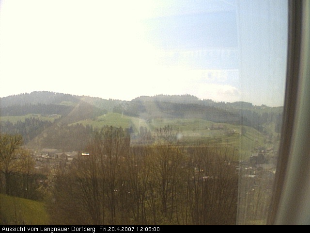 Webcam-Bild: Aussicht vom Dorfberg in Langnau 20070420-120500