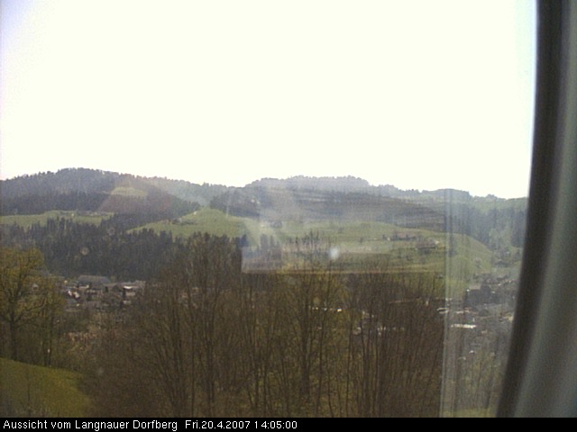 Webcam-Bild: Aussicht vom Dorfberg in Langnau 20070420-140500