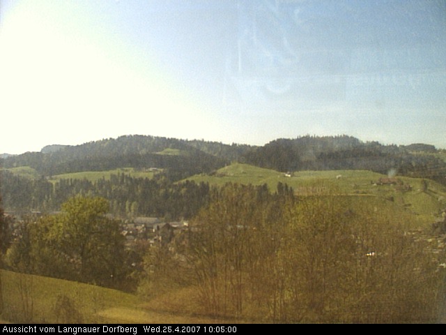 Webcam-Bild: Aussicht vom Dorfberg in Langnau 20070425-100500