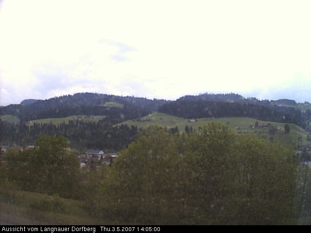 Webcam-Bild: Aussicht vom Dorfberg in Langnau 20070503-140500