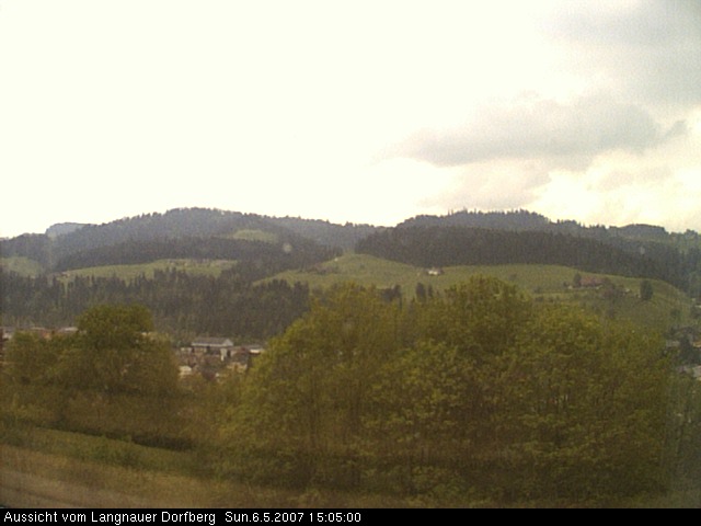 Webcam-Bild: Aussicht vom Dorfberg in Langnau 20070506-150500