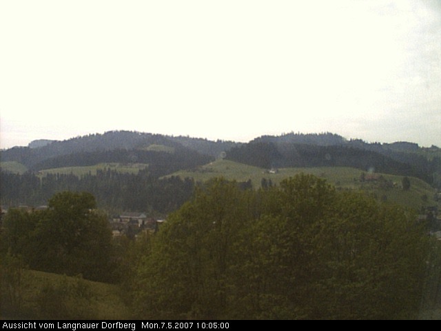 Webcam-Bild: Aussicht vom Dorfberg in Langnau 20070507-100500