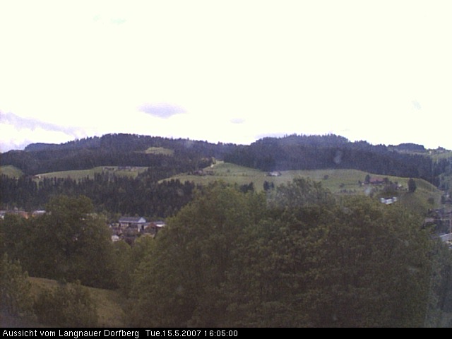 Webcam-Bild: Aussicht vom Dorfberg in Langnau 20070515-160500