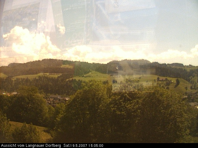 Webcam-Bild: Aussicht vom Dorfberg in Langnau 20070519-150500