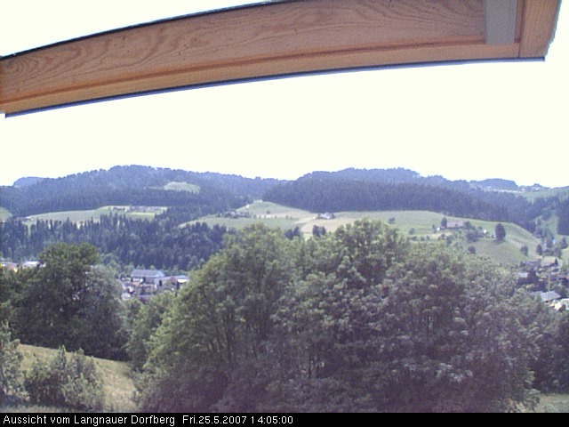 Webcam-Bild: Aussicht vom Dorfberg in Langnau 20070525-140500