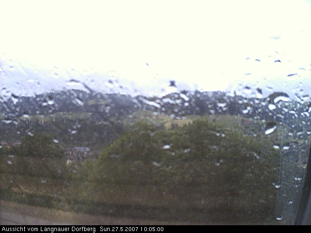Webcam-Bild: Aussicht vom Dorfberg in Langnau 20070527-100500