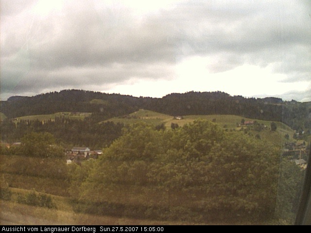 Webcam-Bild: Aussicht vom Dorfberg in Langnau 20070527-150500