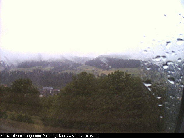 Webcam-Bild: Aussicht vom Dorfberg in Langnau 20070528-100500