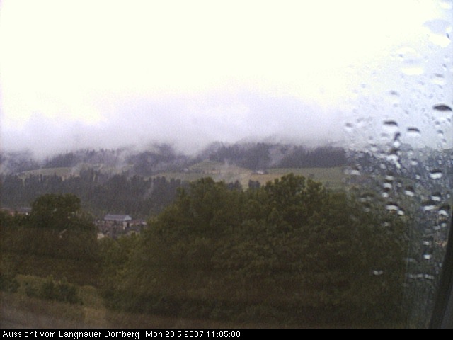 Webcam-Bild: Aussicht vom Dorfberg in Langnau 20070528-110500