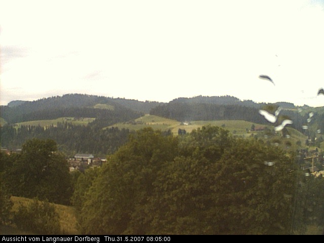 Webcam-Bild: Aussicht vom Dorfberg in Langnau 20070531-080500