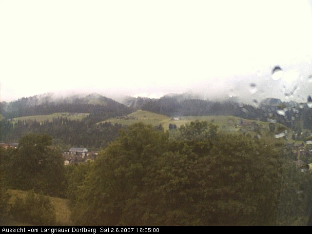 Webcam-Bild: Aussicht vom Dorfberg in Langnau 20070602-160500