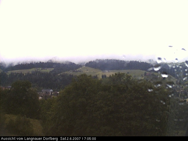 Webcam-Bild: Aussicht vom Dorfberg in Langnau 20070602-170500