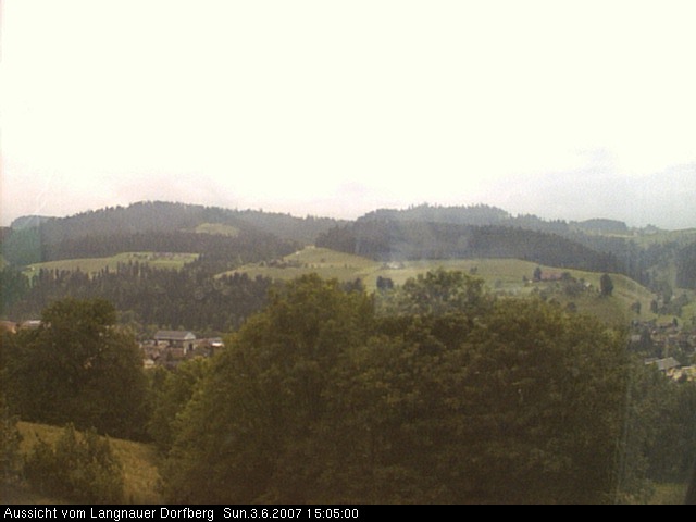 Webcam-Bild: Aussicht vom Dorfberg in Langnau 20070603-150500