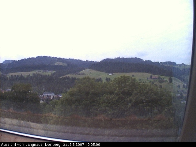 Webcam-Bild: Aussicht vom Dorfberg in Langnau 20070609-100500