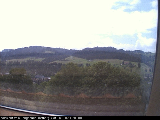 Webcam-Bild: Aussicht vom Dorfberg in Langnau 20070609-120500