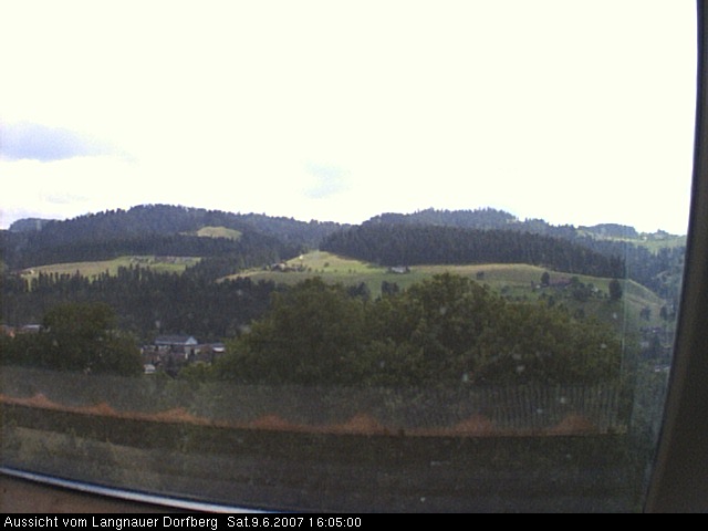 Webcam-Bild: Aussicht vom Dorfberg in Langnau 20070609-160500