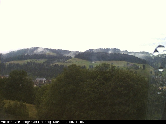 Webcam-Bild: Aussicht vom Dorfberg in Langnau 20070611-110500