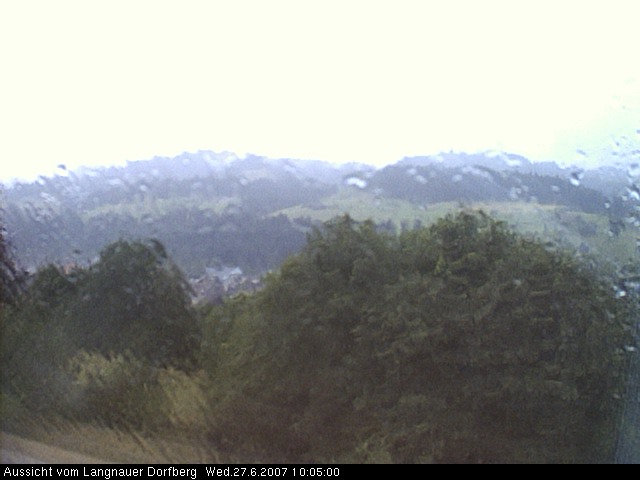 Webcam-Bild: Aussicht vom Dorfberg in Langnau 20070627-100500